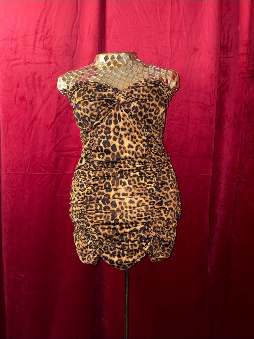 smart & sexy Leopard Print Strapless Ruched Tube Top